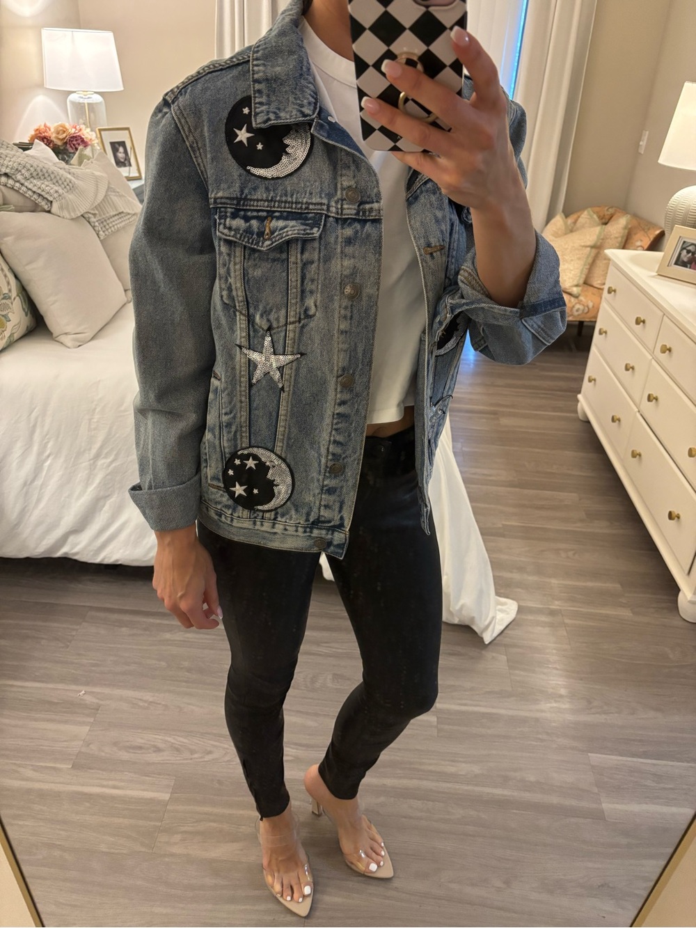 🌙✨ NWT TAIGWAH Celestial Moon & Star Sequin Denim Jacket ✨🌙